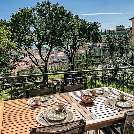 Apartament Private Garden - Beaches 900m - Wifi - Smarttv