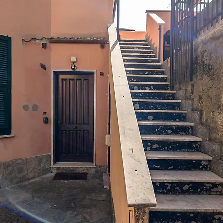 Διαμέρισμα Private Garden - Beaches 900m - Wifi - Smarttv Varazze