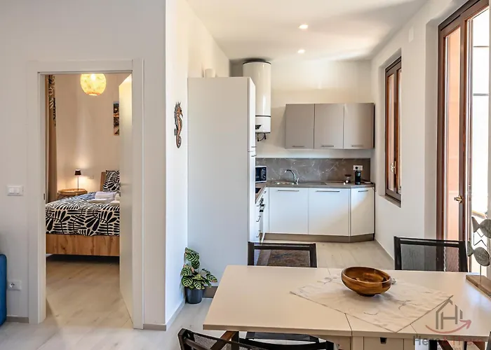 Private Garden - Beaches 900m - Wifi - Smarttv Appartement