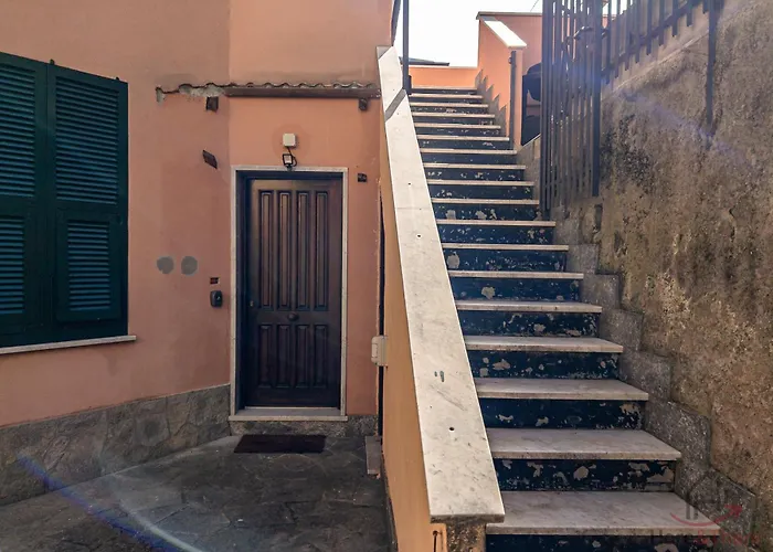 شقة Private Garden - Beaches 900m - Wifi - Smarttv فاراتسي